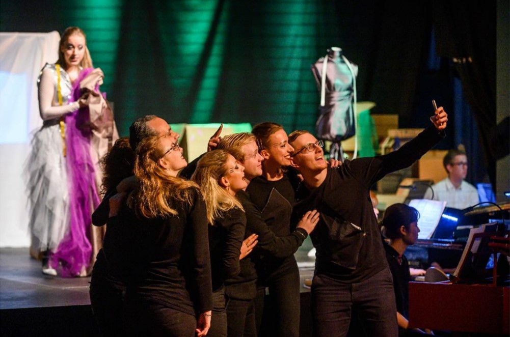 die-wahrheitsschwestern-bild-1